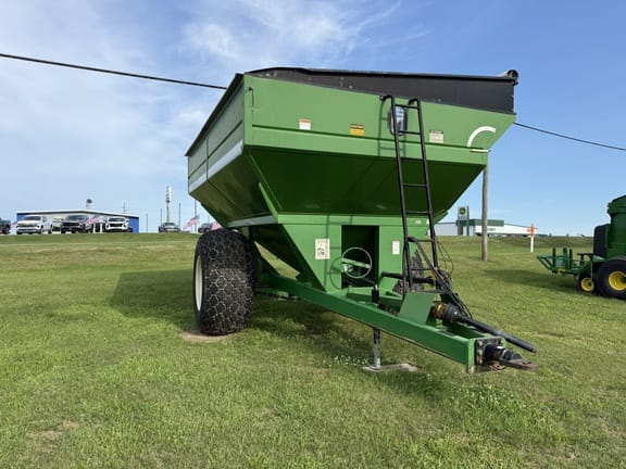 1997 Brent 774 Equipment Image0