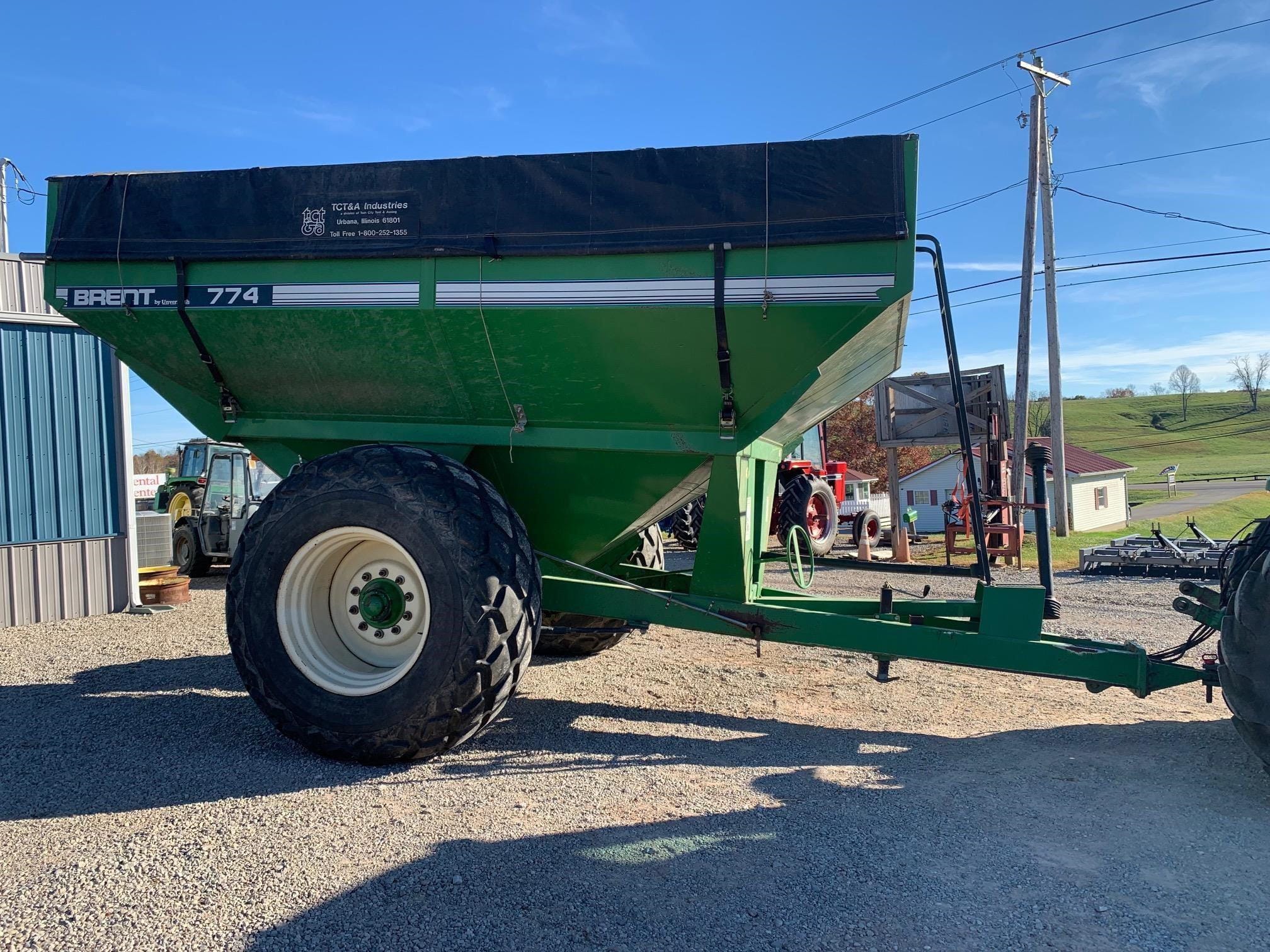 1997 Brent 774 Equipment Image0