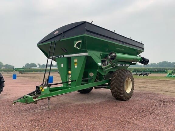 Main image Brent 874