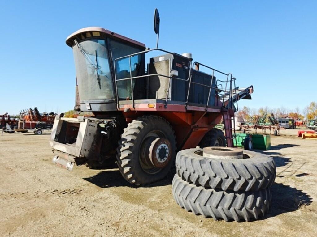 Main image Byron 8420