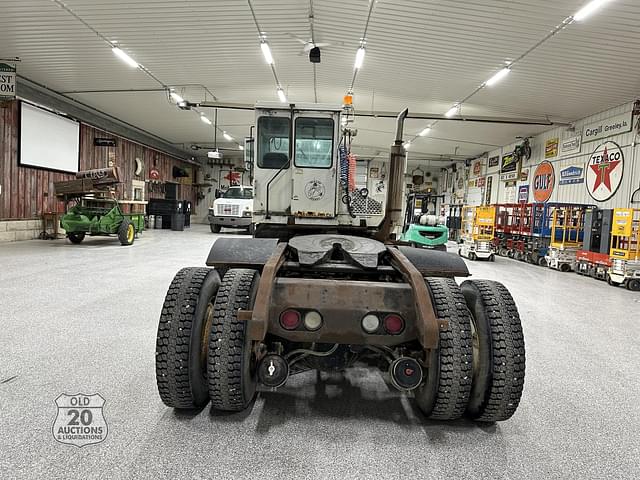 Image of Capacity Spotter Truck equipment image 3