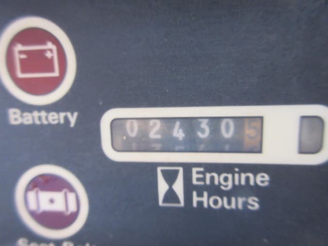 Image of Case 1838 equipment image 1