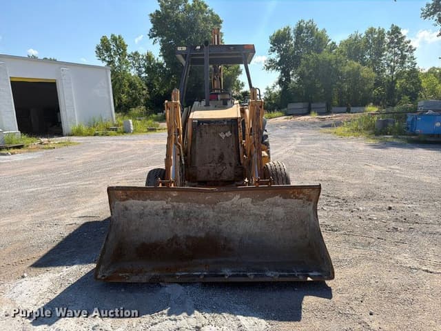 Image of Case 580L equipment image 1