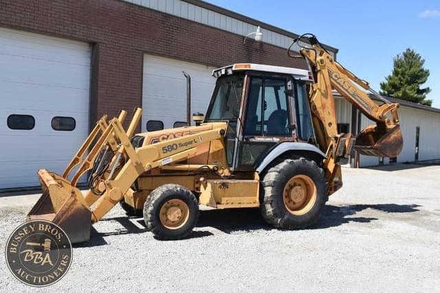 Image of Case 580 Super L equipment image 1