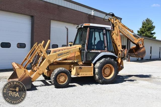 Image of Case 580 Super L equipment image 3