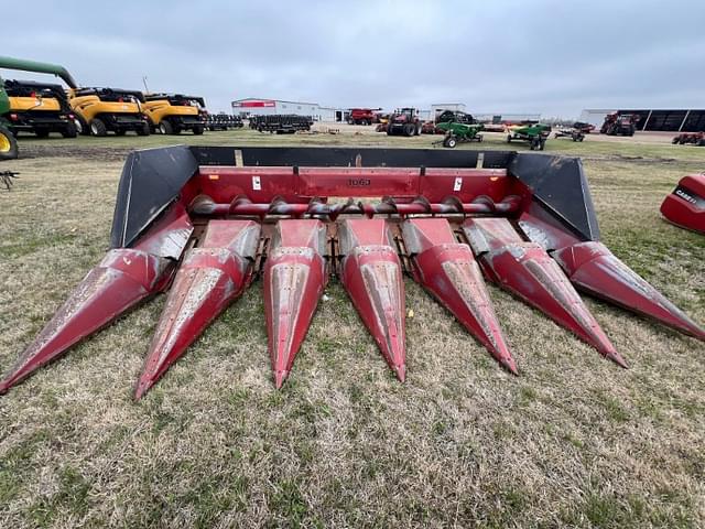 Image of Case IH 1063 equipment image 1