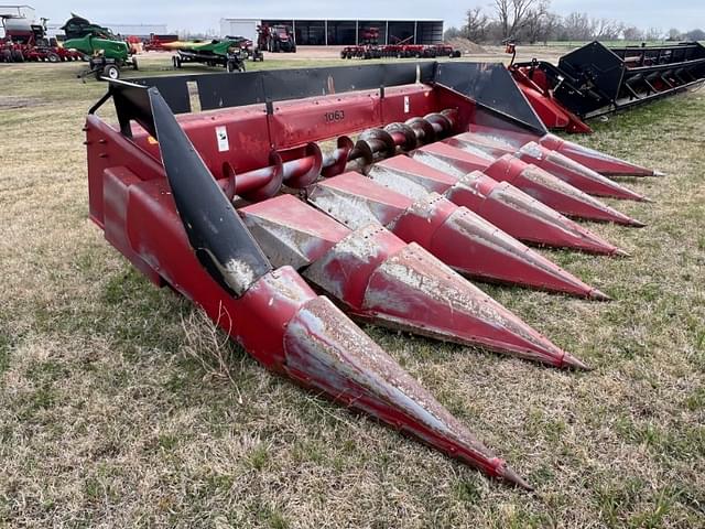 Image of Case IH 1063 equipment image 3