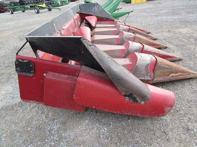 Image of Case IH 1063 equipment image 4