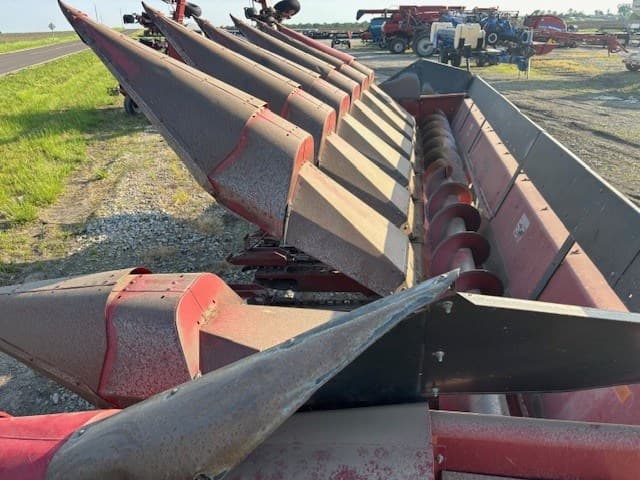 Image of Case IH 1083 equipment image 3