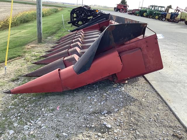 Image of Case IH 1083 equipment image 4