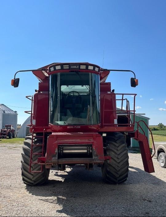 Image of Case IH 2144 equipment image 2