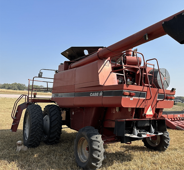 1997 Case IH 2166 Combines Class 5 for Sale | Tractor Zoom