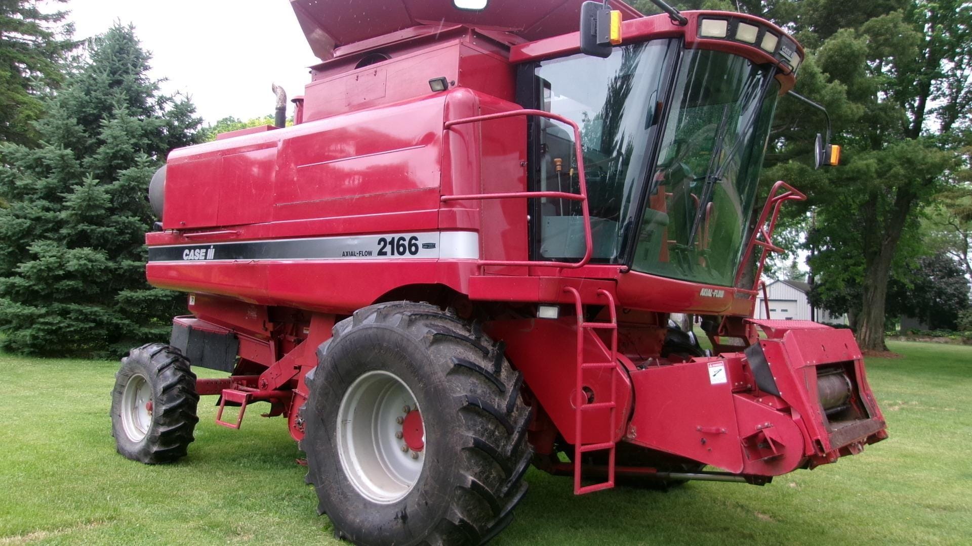 1997 Case IH 2166 Equipment Image0