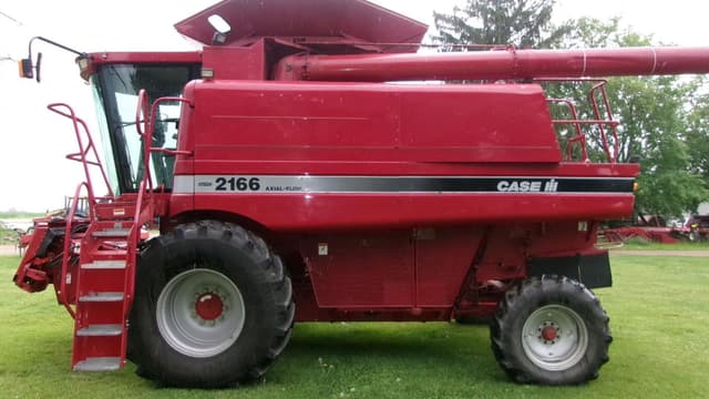 Image of Case IH 2166 equipment image 3