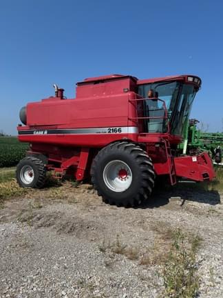 Image of Case IH 2166 Primary image