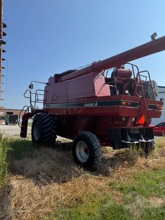 Image of Case IH 2166 equipment image 2