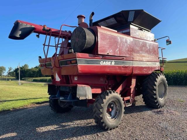 Image of Case IH 2166 equipment image 4