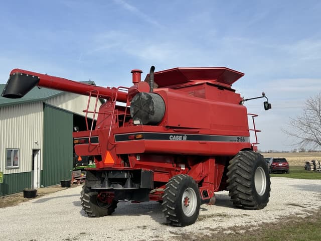 Image of Case IH 2166 equipment image 2