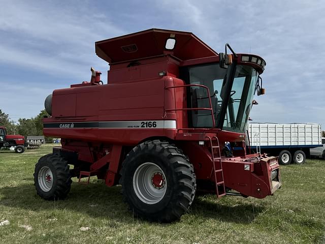 Image of Case IH 2166 equipment image 1