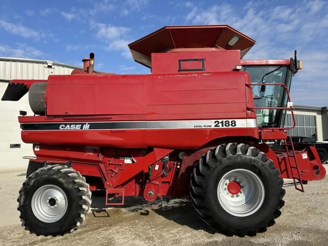 Image of Case IH 2188 equipment image 3