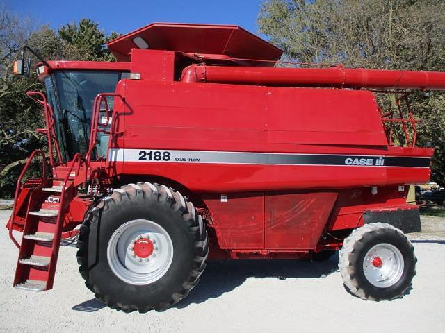 Image of Case IH 2188 equipment image 2