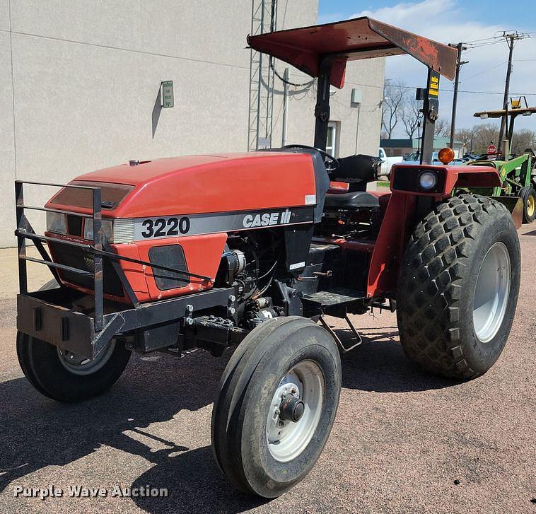 Image of Case IH 3220 Primary image
