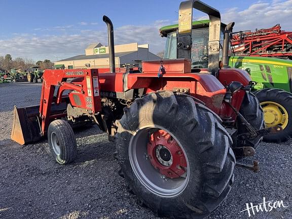 Image of Case IH 3230 equipment image 4