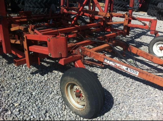 Image of Case IH 4300 equipment image 1