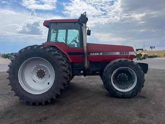 Image of Case IH 8920 equipment image 4