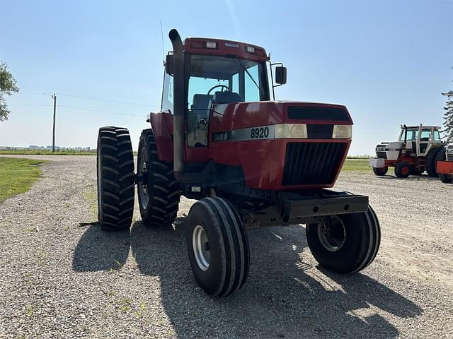 Image of Case IH 8920 equipment image 2