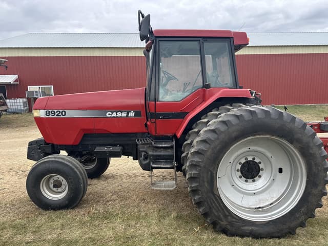 Image of Case IH 8920 equipment image 3