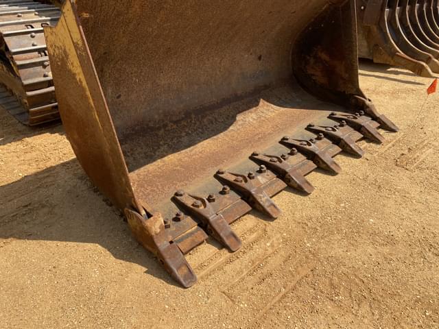 Image of Caterpillar 963B equipment image 4