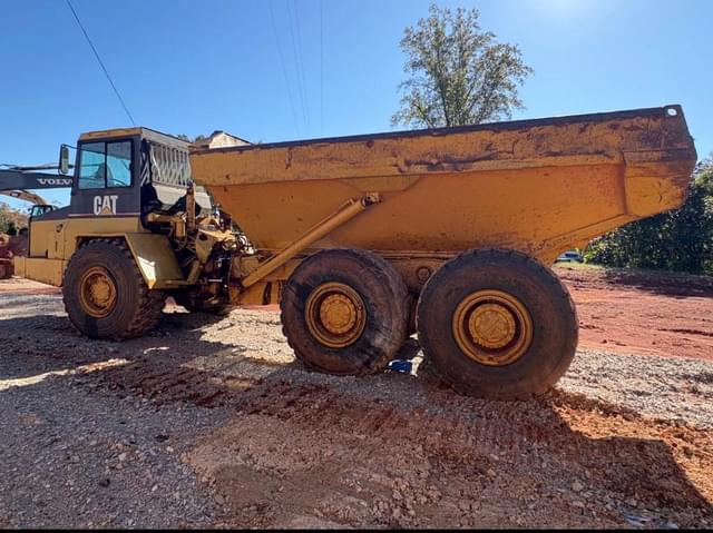 Image of Caterpillar D300E equipment image 1