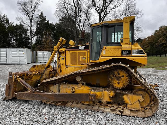 Image of Caterpillar D6R LGP equipment image 2