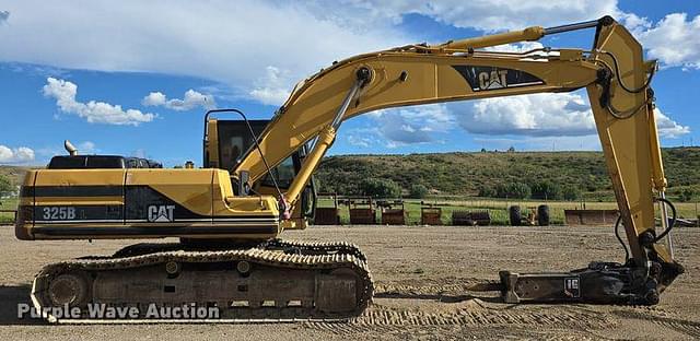 Image of Caterpillar 325BL equipment image 3