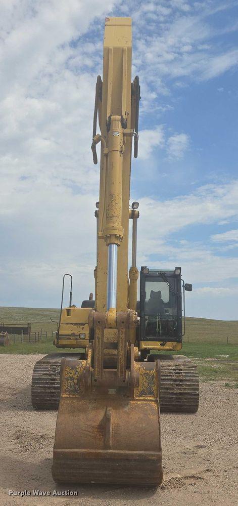 Image of Caterpillar 330B equipment image 1