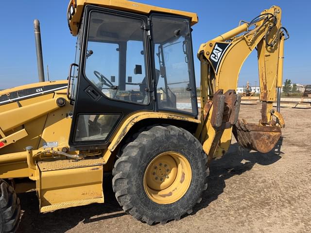 Image of Caterpillar 416 equipment image 4