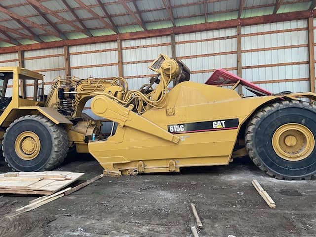Image of Caterpillar 615C Series II equipment image 3