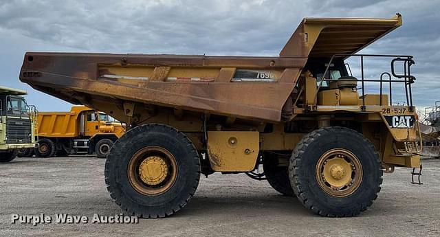 Image of Caterpillar 769D equipment image 3