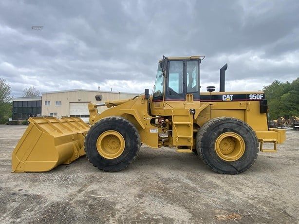 1997 Caterpillar 950F Equipment Image0