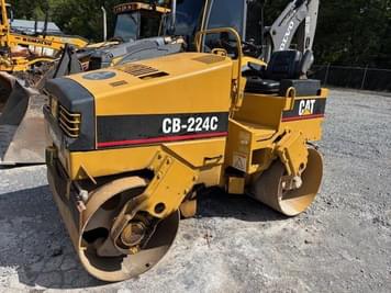 Main image Caterpillar CB-224C