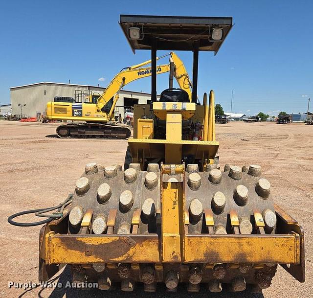 Image of Caterpillar CP-433C equipment image 1