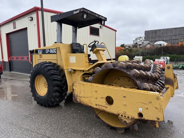 Image of Caterpillar CP-563C equipment image 1
