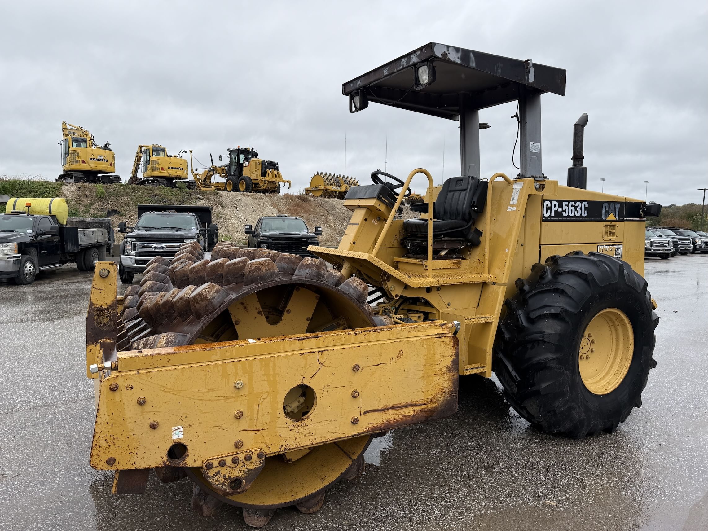 1997 Caterpillar CP-563C Equipment Image0