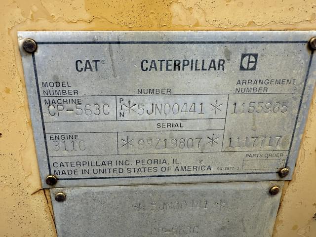 Image of Caterpillar CP-563C equipment image 4
