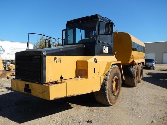 Image of Caterpillar D250E equipment image 4