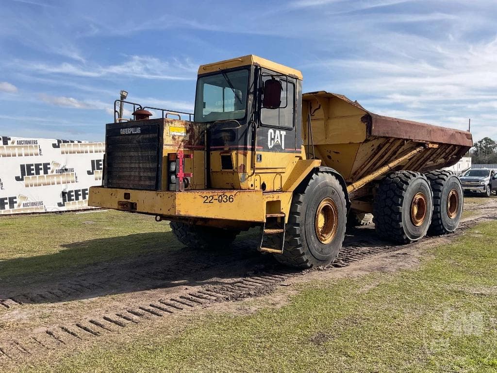 Image of Caterpillar D400E Primary image