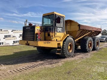 Main image Caterpillar D400E