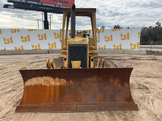 Image of Caterpillar D4C equipment image 1