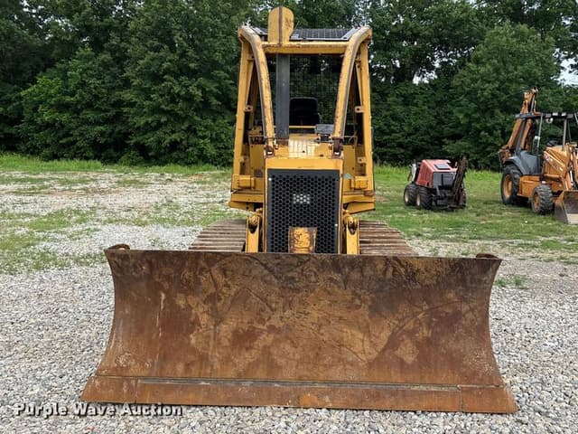 Image of Caterpillar D4C equipment image 1